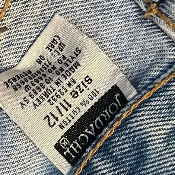 Jordache Vintage High Waist Light Wash Bleached Raw Hem Shorts - Picture 5 of 9